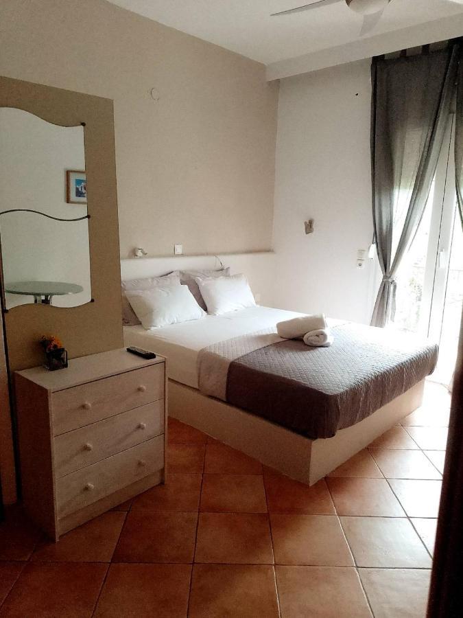 Isalos Velika  Extérieur photo
