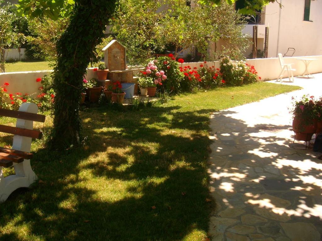 Isalos Velika  Chambre photo