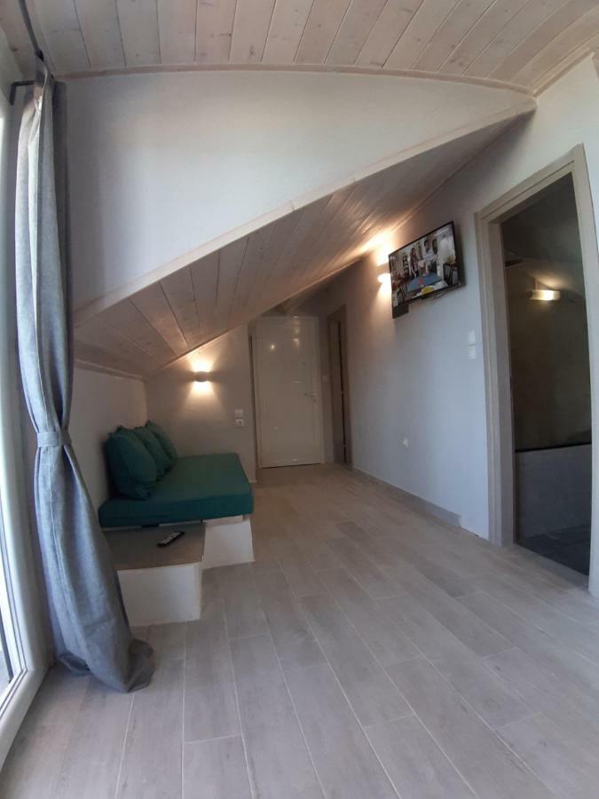 Isalos Velika  Extérieur photo